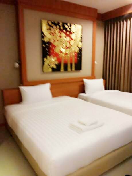 Romantic Khon Kaen Hotel ѡ㨡ҧͧ͹