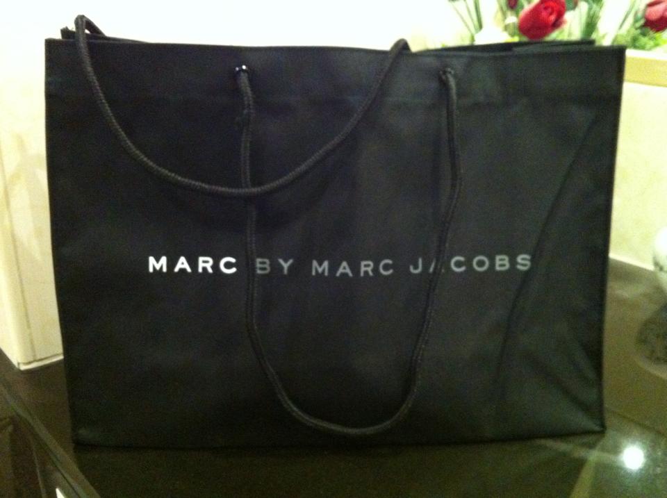  Marc By Marc Jacobs ͧ͹СҼʡչ ҤԴŧ ѧФѺ