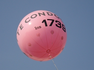 Balloon advertising บอลลูนโฆษณา