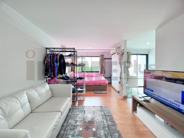 �͹� ��Ф������ �Ҫ�ġ�� (The Column Ratchaphruk) �ҧ���ҧ ����