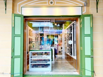 ���ŷͧ ���� MRT�Ѵ�ѧ�� 999�.��������ҹ 2.5 ��� 240 ��.�