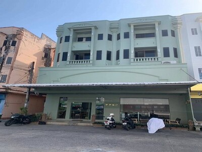 �������Ҥ�� 4 ��� �ç����ԫ��� ������˧ ��鶹�ǧ��ǹ�ͺ�͡