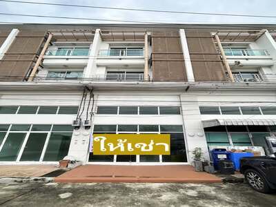 ����Ҥ�þҳԪ�� ��ҹ����Թ �ç��� 4 ��ҹ�ҧ�ع��¹