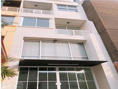 ให้เช่าโฮมออฟฟิศ 3.5 ชั้น ทาวน์อินทาวน์ ถนนศรีวรา เลียบทางด่วนเอก 12-05-2026