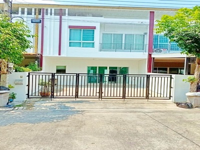 ทาวน์โฮม 2ชั้น 3นอน พระยาสุเรนทร์21-27 MRTบางชัน 900ม. 29ตร.ว. 20-05-2026
