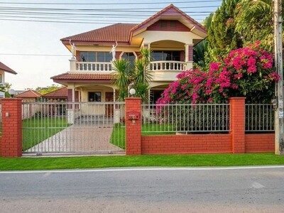 บ้านเดี่ยว 2 ชั้น เฟอร์นิเจอร์ครบ ทำเลดี น้ำไม่ท่วม สันกำแพง 22-05-2026
