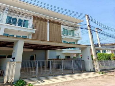 ขายที่ดินติดถนน และลำคลอง (2 ด้าน) จ.นครสวรรค์ 13-3-92 ไร่ 21-03-2026