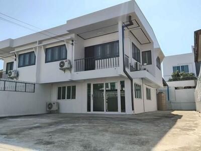 �����Һ�ҹ 2 ��� 50 ��.�. ���⪤��� 4 ��� 56 ����繷��������� 26-03-2026