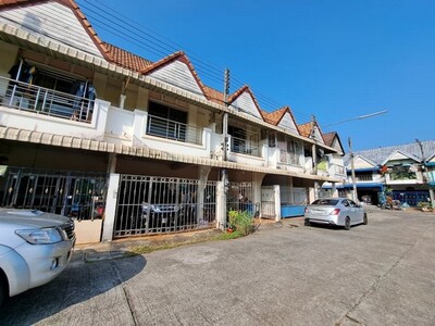 ขาย ทาวน์เฮ้าส์ เจริญศิลป์ สุราษฎร์ธานี 27-03-2026