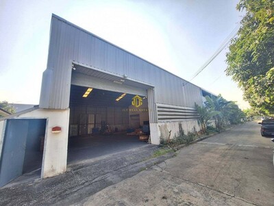 ขายโกดังพร้อมบ้านเดี่ยว 2 ชั้น เนื้อที่ 1 ไร่ นาดี สมุทรสาคร 14-06-2026