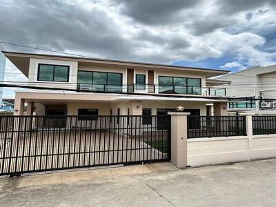ที่ดินศรีราชา พร้อมสิ่งปลูกสร้าง บ้านเดี่ยว 1 หลัง หลังตลาดวรกิจ 07-04-2026