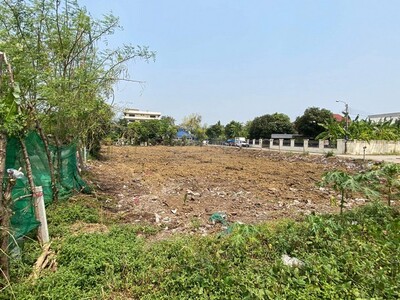 ให้เช่าโกดัง สำนักงาน 4200 ตารางเมตร สีม่วง ปู่เจ้าสมิงพราย พระปร 09-04-2026