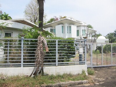 ถ.วิภาวดีรัง สำนักงานพรรคเพื่อไทย 900 ม.ให้เช่าอาคารพาณิชย์ 3 ชั้ 09-04-2026