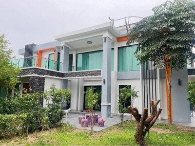 ขายทาวน์โฮม 3 ชั้น โครงการ บ้านกลางเมือง นวมินทร์42 10-04-2026