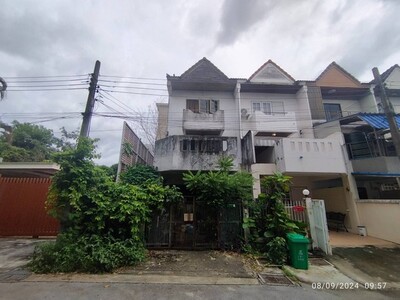 ขายบ้านเดี่ยว โฮมเพลส เดอะ พาร์ค วงแหวน พระราม9 กรุงเทพกรีฑาตัดให 12-04-2026