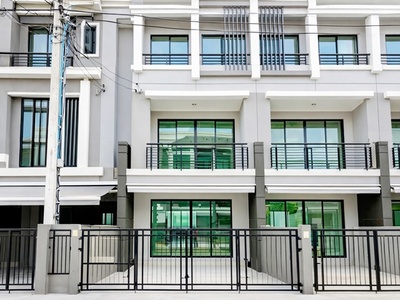 ตลาดพระประแดงอาเขตบิ๊กซี ถ.สุขสวัสดิ์31-37 ทาวน์โฮม 3ชั้น 3นอน 12-04-2026