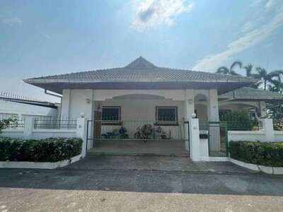 ป้ายอะคริลิค พลิกหน้า