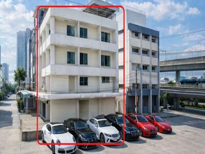 ขายบ้านแฝด หมู่บ้านสวนเทพประทาน ซอยเอราวัณ 37 ปทุมธานี 17-04-2026
