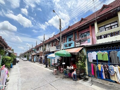 Circle Living Prototype 1 Bedroom 1 Bathroom for Sale 20-04-2026