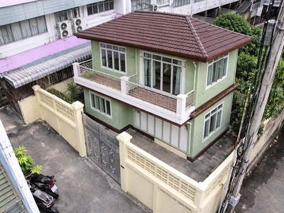 MRT ������Ҿ 11-17 ��ҹ��� 2 ��ѧ 7�͹ 4 ��� 60���. 240��.�. 22-04-2026