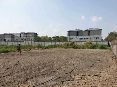 ��·��Թ ���⾸����� 3 �¡ 11 ࢵ�ҧ�л� ��� MRT �Ҵ����� 101 23-04-2026