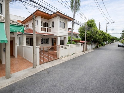 ��Ъ��ط�� ���觨���  MRT ���¢�ҧ �����鹷��! ��ҹ����� 4-5�͹ 25-04-2026