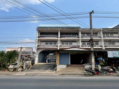 ขายอาคารพาณิชย์ 4 ชั้น + 2 คูหา ใจกลางเมือง มหาสารคาม 10-05-2026