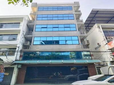 ขายอาคารพาณิชย์ 2 คูหา 6.5 ชั้น 31.5 ตร.ว. ย่านคลองถม โบ๊เบ๊ 10-05-2026