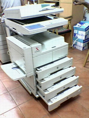 �Ѻ��������ͧ�����͡��� Fuji Xerox  Canon