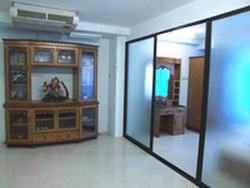 SAFE & CONVENIENT APARTMENT (Starting from 3,700�/M,500�/D)