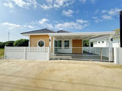 เกรซแลนด์ ใกล้นานาชาติเกรซ หางดง ให่เช่า 40,000 บาท/เดือน