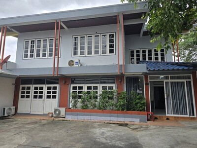 PB4242 �����Һ�ҹ����� 2 ��� ⤧��� ૹ�� �ҧ�� ��ҹ�ѹ�����