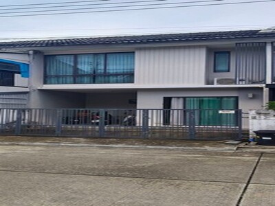 บ้านเดี่ยว สันกำแพงสายใหม่ สวนกว้างขวางตกแต่งสวยงาม