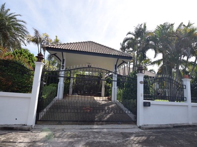 ��º�ҹ 2 ��� 67���.�Դ���෾��ѡ�� ��� BTS�Ծ��� BTS ���ç