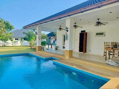 ��º�ҹ�������ѧ��� Bangkok Boulevard Ramintra-Watcharapol �ҧ��