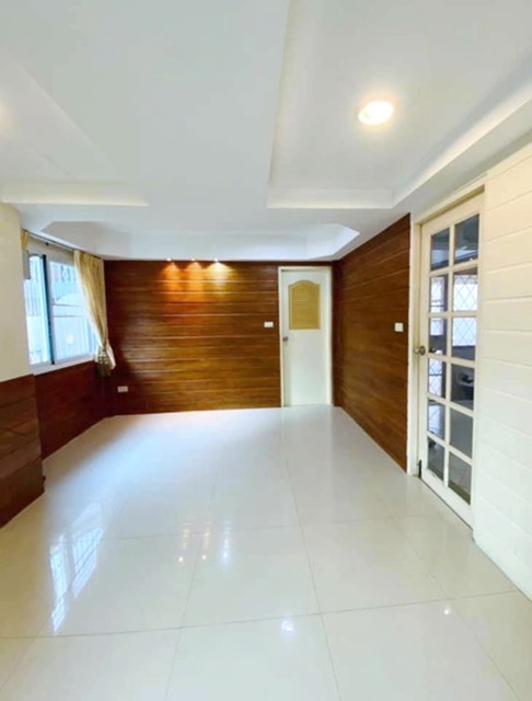 �آ��Ժ��5 ��� �Ѫþ� 2 ��� ��������� 3�͹ 3���� 60 ���. 240���.