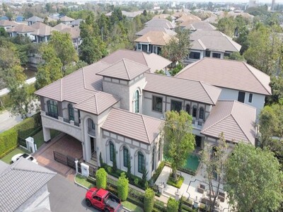 ให้เช่าบ้าน 03 ตรว. สุขุมวิท 63 ซอยเอกมัย 10 พร้อมเฟอร์ Built-In