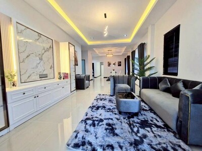 ��º�ҹ������ش��� 3 ��� �ç��ùѹ��ѹ ������ 9-��չ��Թ���