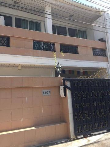 ��������Թ�� 21 ������ 3 �Թ�ҧ�дǡ���ҧ��ǹ