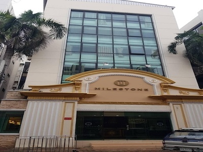 MRT ���ҹ��� 3.7 ��. �Դ�оҹ������5  ��������� ��ǹ����​ 3���​