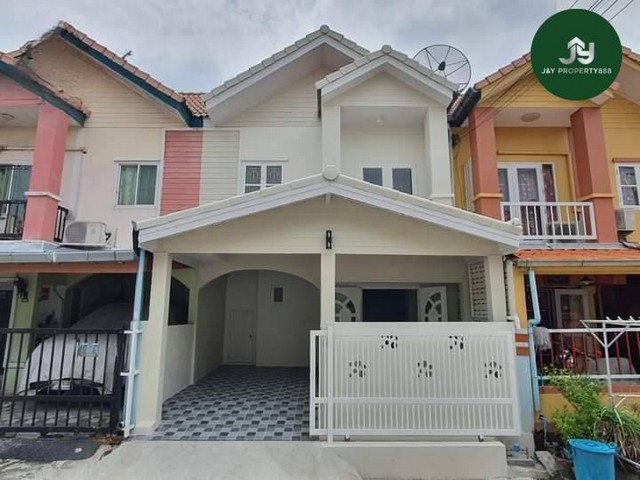 ��·�ǹ��������ҹ��ҧ���ͧ THE PARIS �Ѫ���� ��بѡ�