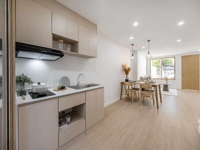 P688 ��º�ҹ ����� Maneeya ����Ҥ� 3,870,000 �ҷ